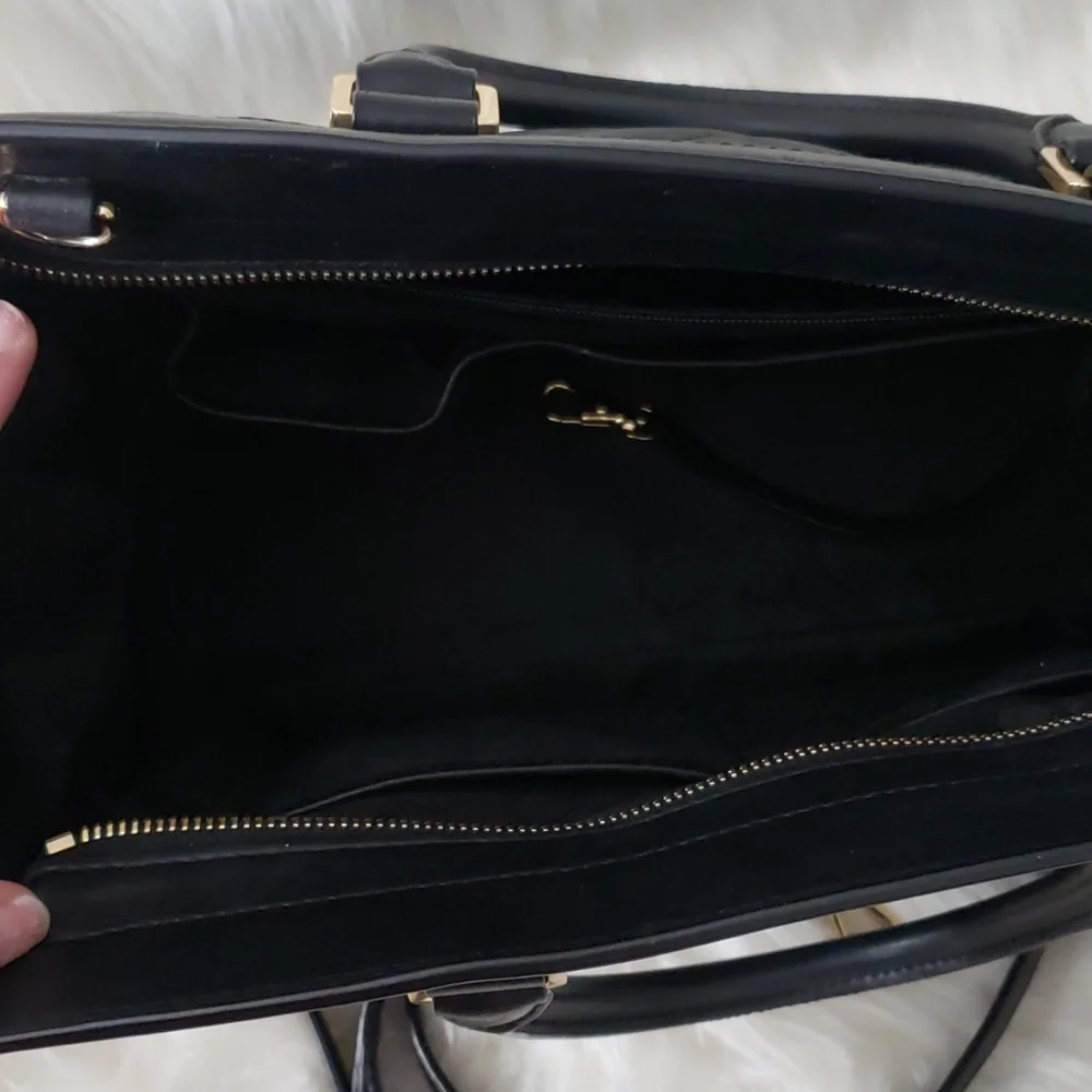 MICHAEL KORS Black Quilted Leather Satchel